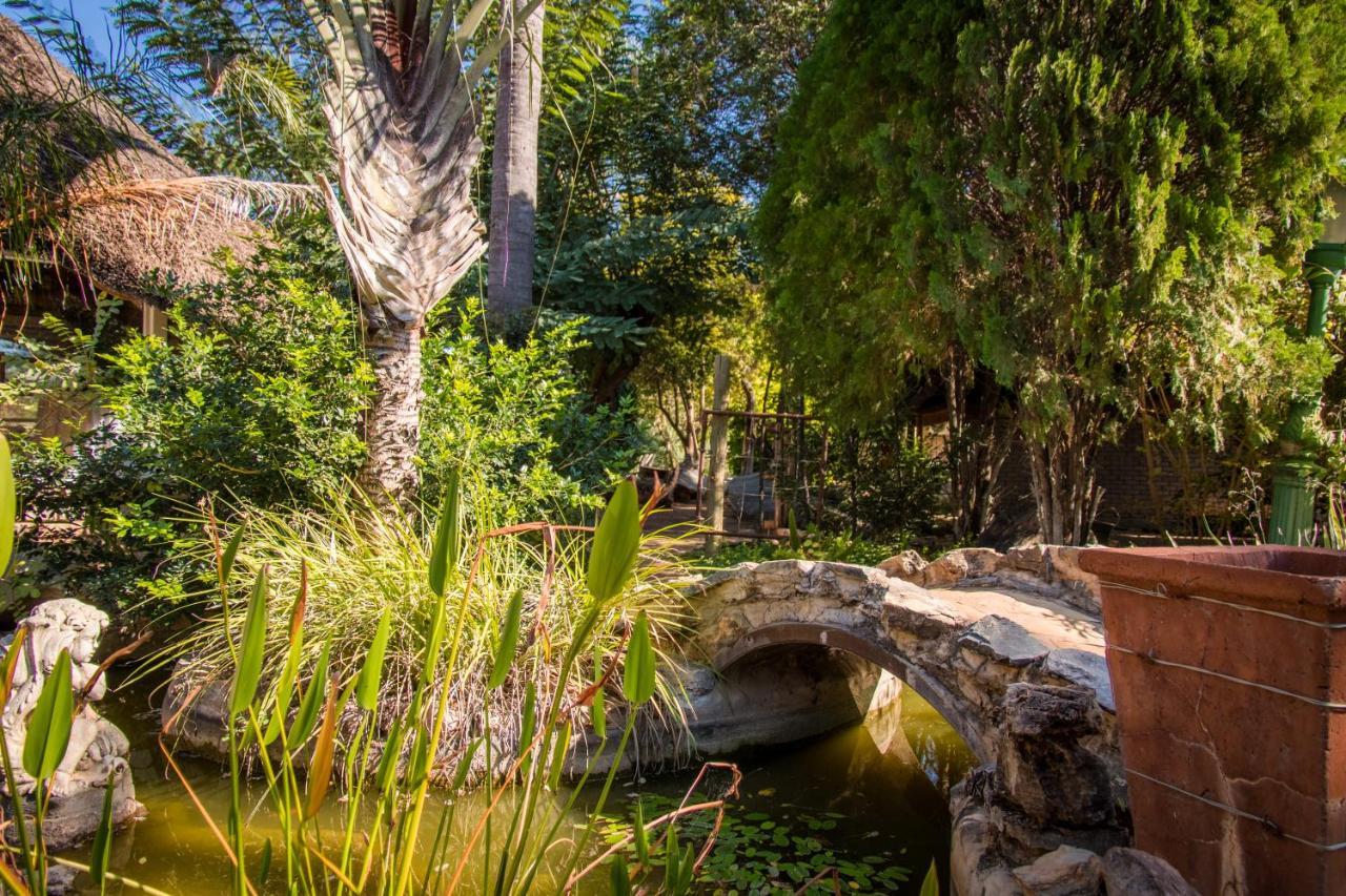 Gabus Safari Lodge Otavi Екстер'єр фото