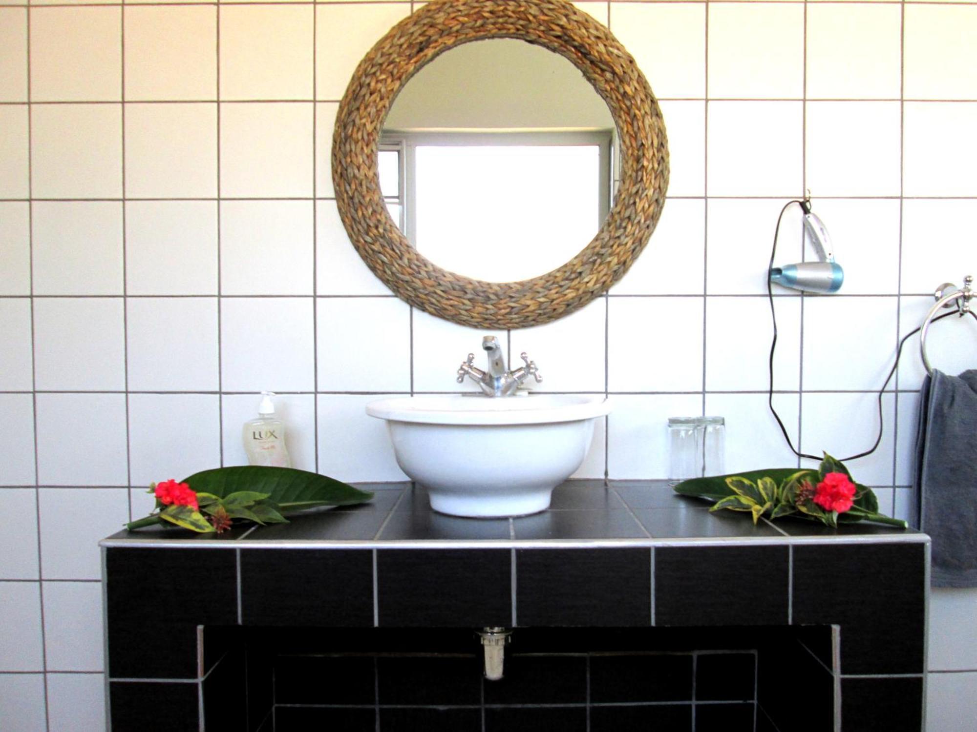 Gabus Safari Lodge Otavi Екстер'єр фото